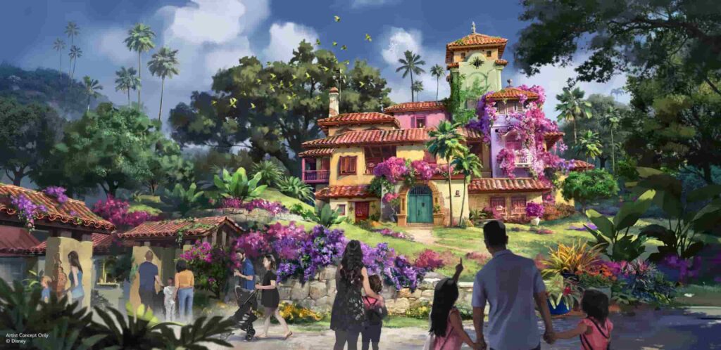 Arte ilustrativa da Casita da familia Madrigal do filme Encanto, onde podemos ver diversas famílias observando mais de longe a linda construção colorida que tem vida, cercada de muitas árvores, flores e diversos pássaros sobrevoando a área